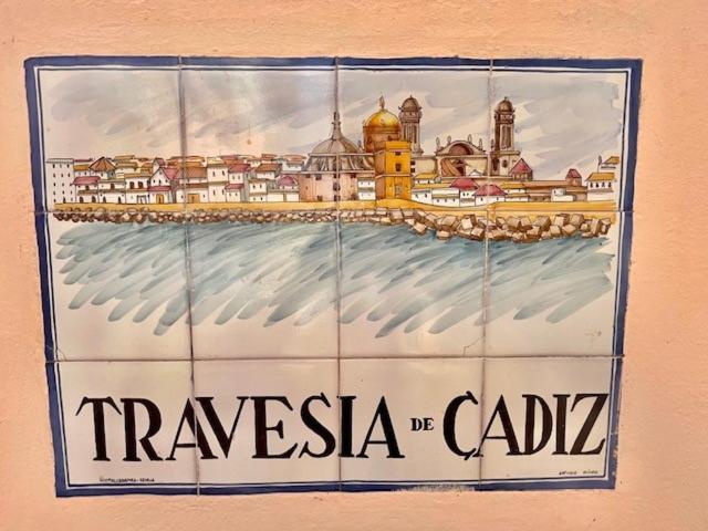 Gatu Sherry, Junto Puerto Deportivo Y Playa " Preferente Mayores De 25 Anos Y Familias " El Puerto de Santa Maria Bagian luar foto